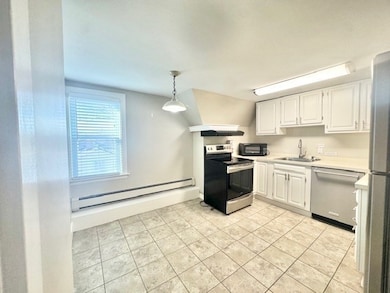 7 Berkmans St unit 2, Worcester, MA 01602 - photo 3