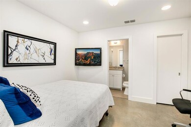 4944 Camdale Ct, Dallas, TX 75206 - photo 5