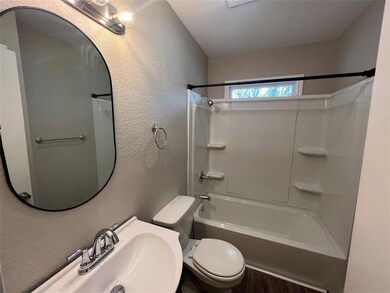 2103 N Woods St, Sherman, TX 75092 - photo 4