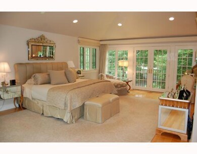 40 Locust Rd, Greenwich, CT 06831 - photo 7
