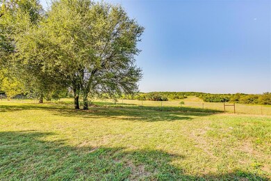 5610 Meadow Ridge Dr, Weatherford, TX 76087 - photo 5