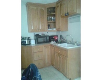 16 Benefit St, Waltham, MA 02453 - photo 3