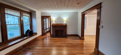 8 Pondview Rd unit 1, Arlington, MA 02474 - photo 2