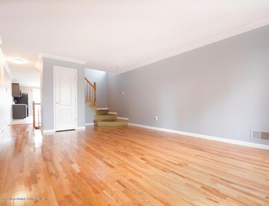 154 Alberta Ave, Staten Island, NY 10314 - photo 2