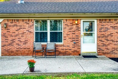 7127 High St, Floyds Knobs, IN 47119 - photo 2