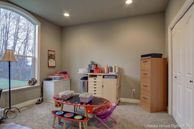 Den or 4th Bedroom