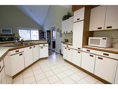 41 Bagy Wrinkle Cove, Warren, RI 02885 - photo 4