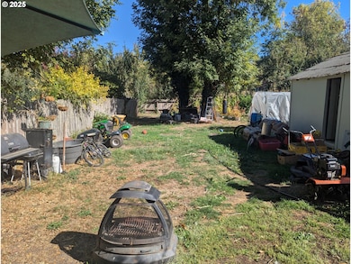 2461 Riverview St, Eugene, OR 97403 - photo 6