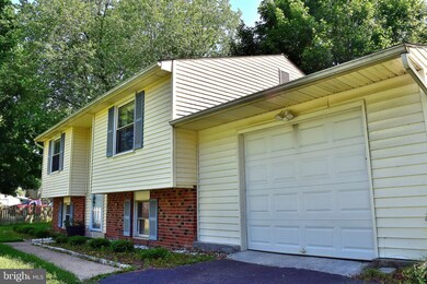 19036 Staleybridge Rd, Germantown, MD 20876 - photo 4