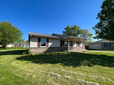 641 Audubon Ct, Seymour, IN 47274 - photo 3