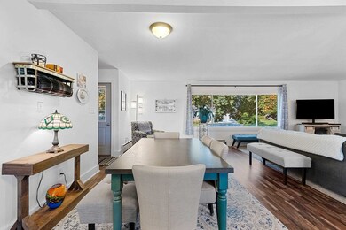 402 Farnsworth Ave, Oconto, WI 54153 - photo 7