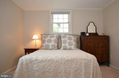 5113 Portsmouth Rd, Fairfax, VA 22032 - photo 5