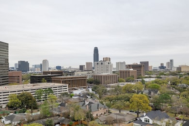 Views of the city.