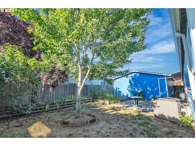 845 Fescue Ave unit 35, Woodburn, OR 97071 - photo 3