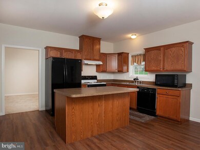 1832 Blue Heron Ln, Palmyra, PA 17078 - photo 7