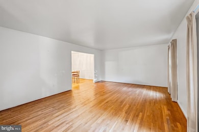 12509 White Dr, Silver Spring, MD 20904 - photo 7