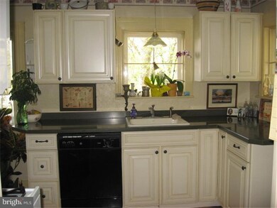 83 West Ave, Woodstown, NJ 08098 - photo 5