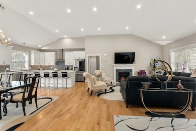 17 Sunny Crest Ln, Belchertown, MA 01007 - photo 7