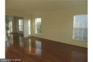 9079 Cottage Loop, Bristow, VA 20136 - photo 7