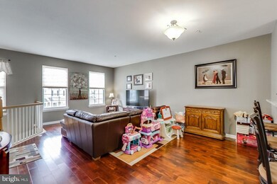 2587 Running Wolf Trail, Odenton, MD 21113 - photo 7