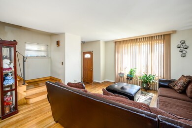 9724 S Princeton Ave, Chicago, IL 60628 - photo 5