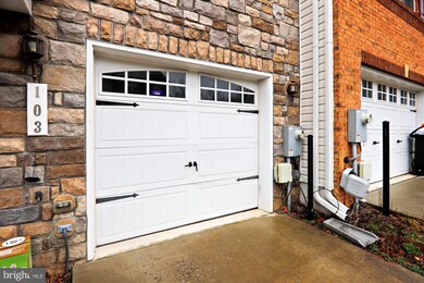 103 Thomasson Ct, Capitol Heights, MD 20743 - photo 2