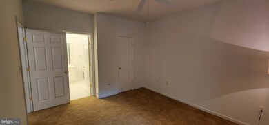 20451 Chesapeake Square unit 202, Sterling, VA 20165 - photo 4