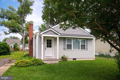 1114 Bancroft Ave, Colonial Beach, VA 22443 - photo 2