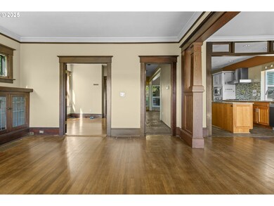 4219 SW Condor Ave, Portland, OR 97239 - photo 6