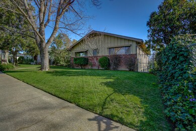 3 bedrooms/2 bathrooms