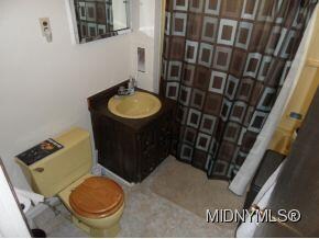 Upstairs bathroom