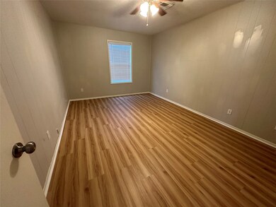 436 Arlington St, Houston, TX 77007 - photo 5
