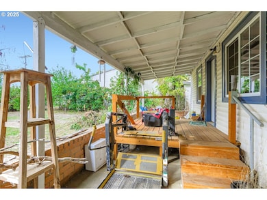 17505 NE Terrys Ln, Newberg, OR 97132 - photo 5