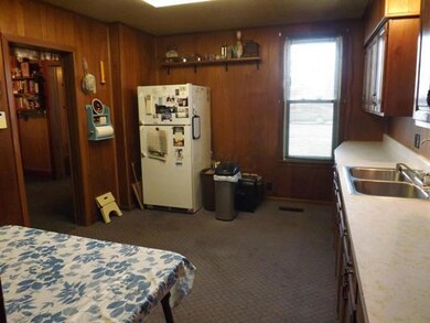 1028 W Hunter St, Logan, OH 43138 - photo 5