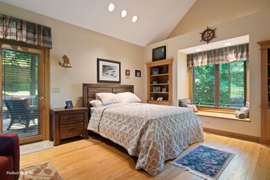 915 N River Rd, Algonquin, IL 60102 - photo 5