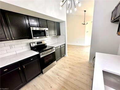 Enjoy new appliances - stove, microwave