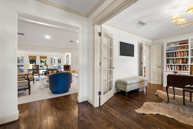 6554 Sunnyland Ln, Dallas, TX 75214 - photo 4