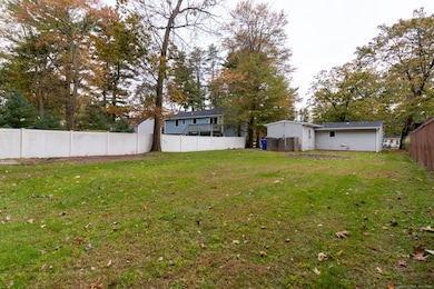 90 Cottage Rd, Enfield, CT 06082 - photo 4