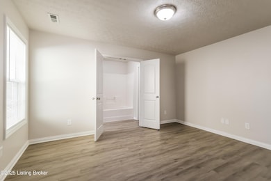 7115 Blue Stream Ct, Louisville, KY 40258 - photo 7