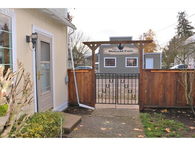 10781 Main St NE, Donald, OR 97020 - photo 3
