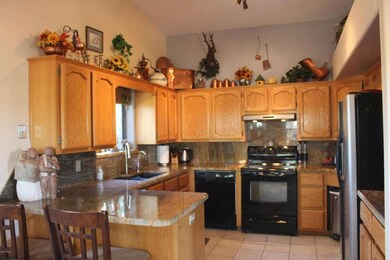 12 kitchen 1