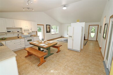 unlisted-address, Blaine, WA 98230 - photo 5