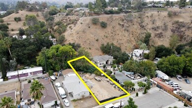 Outlines are approximations