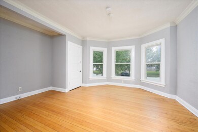 Beautiful view of the neighborhood