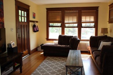 46 Holmes Ct, Albany, NY 12209 - photo 3