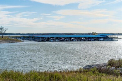 14001 Sandy Oaks Dr, Whitney, TX 76692 - photo 6