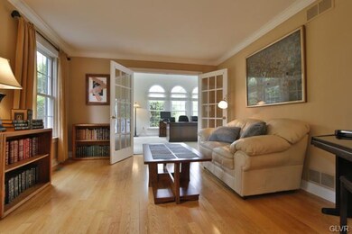 4867 Harvest Ln, Zionsville, PA 18092 - photo 6