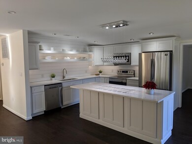 307 Flying Point Rd, Edgewood, MD 21040 - photo 4