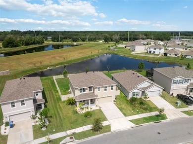 30935 Penny Surf Loop, Wesley Chapel, FL 33545 - photo 4