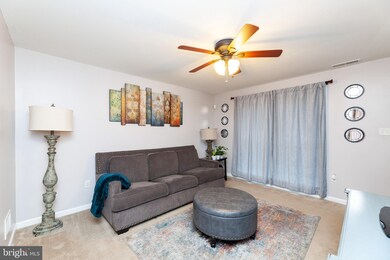 11563 Laurelwalk Dr, Laurel, MD 20708 - photo 7